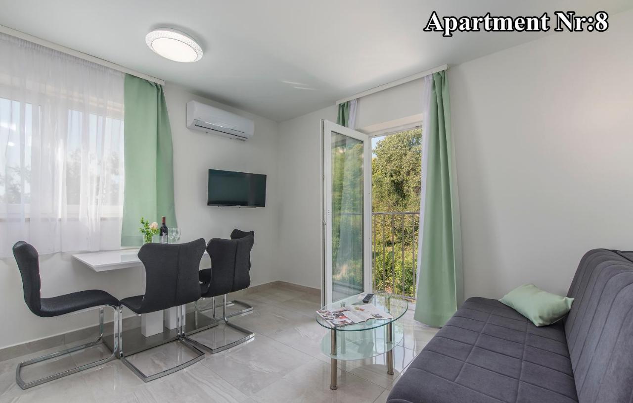 Villa Green Palm Vrsar Exterior photo